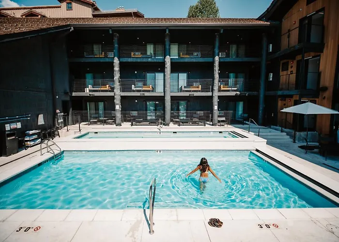Gravity Haus Jackson Hole Inn 3*