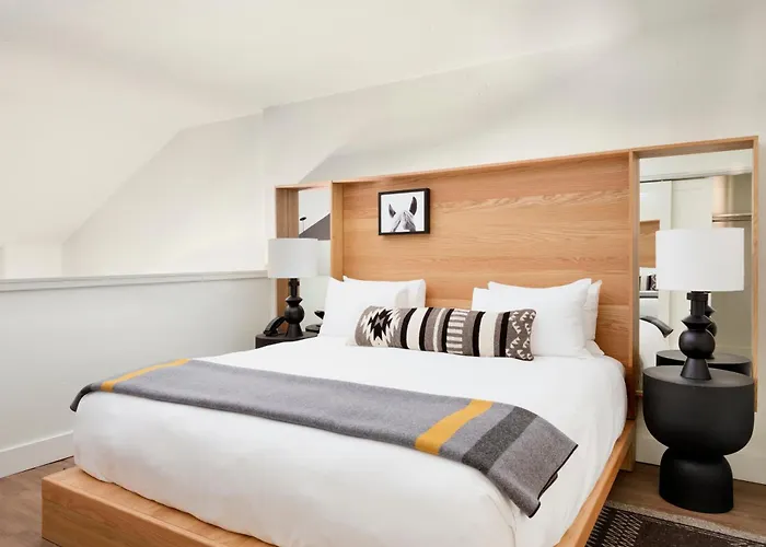 Gravity Haus Jackson Hole 3*