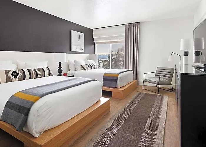 Gravity Haus Jackson Hole 3*